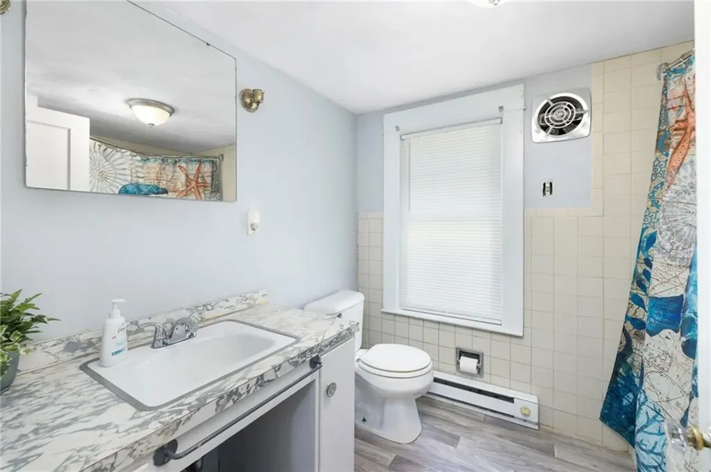 68 Covel Circle Warwick RI 02888