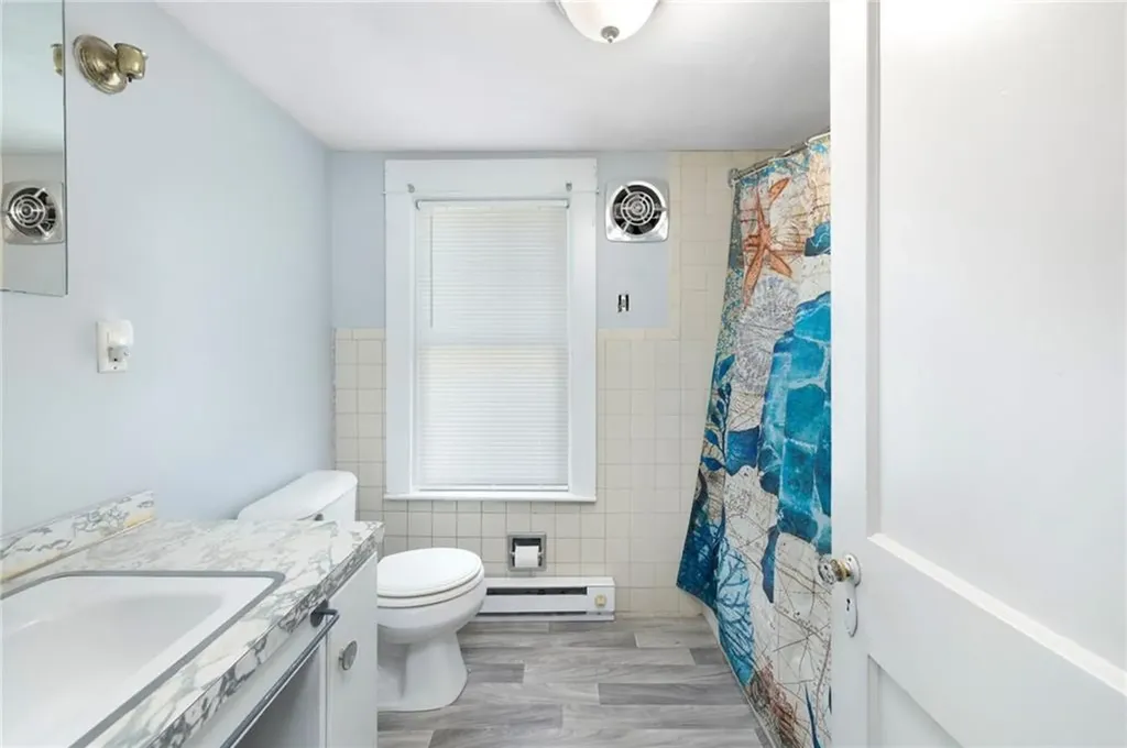 68 Covel Circle Warwick RI 02888