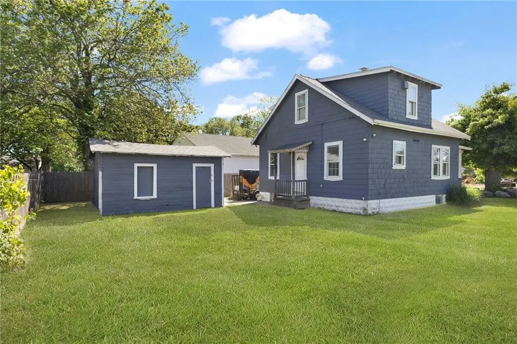 68 Covel Circle Warwick RI 02888