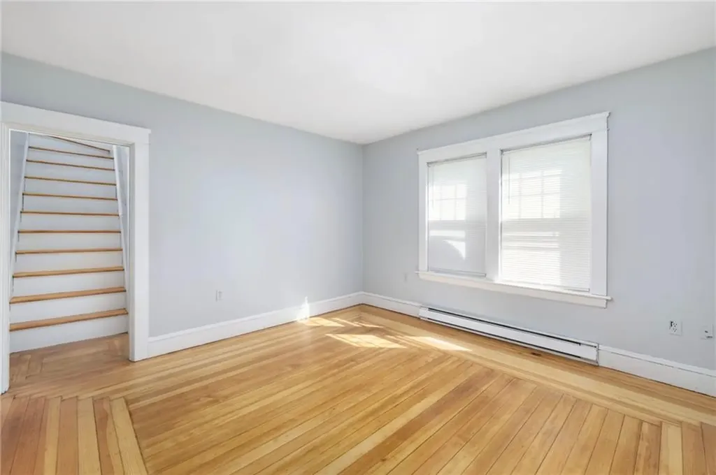 68 Covel Circle Warwick RI 02888