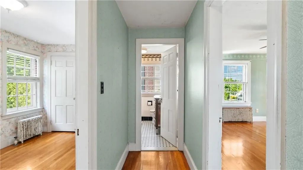 12 Fairview Avenue Lincoln RI 02865