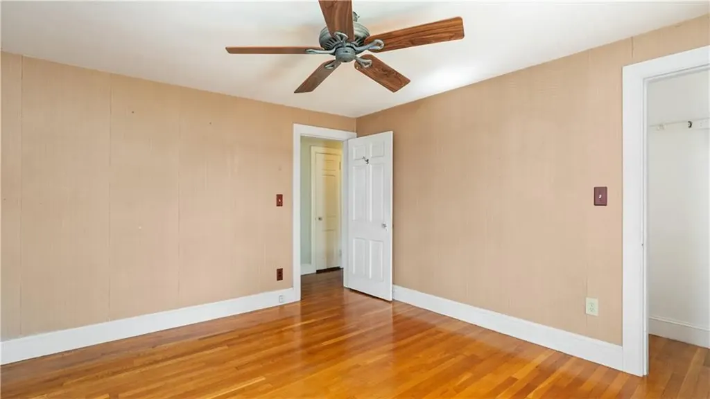12 Fairview Avenue Lincoln RI 02865
