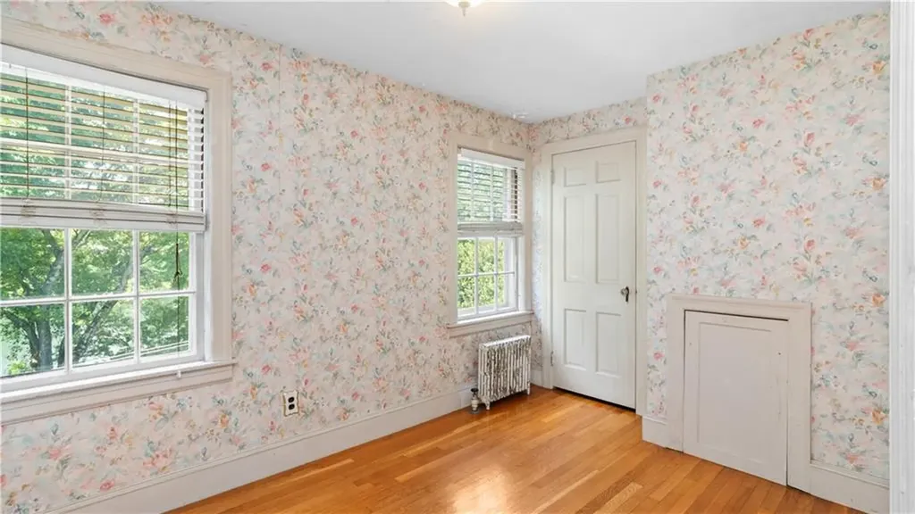 12 Fairview Avenue Lincoln RI 02865