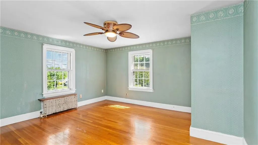 12 Fairview Avenue Lincoln RI 02865