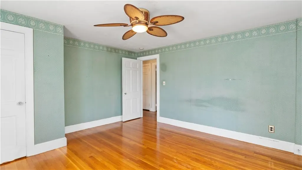 12 Fairview Avenue Lincoln RI 02865