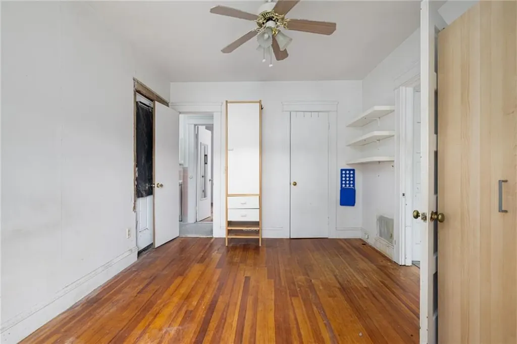 432 Lake Shore Drive Warwick RI 02889