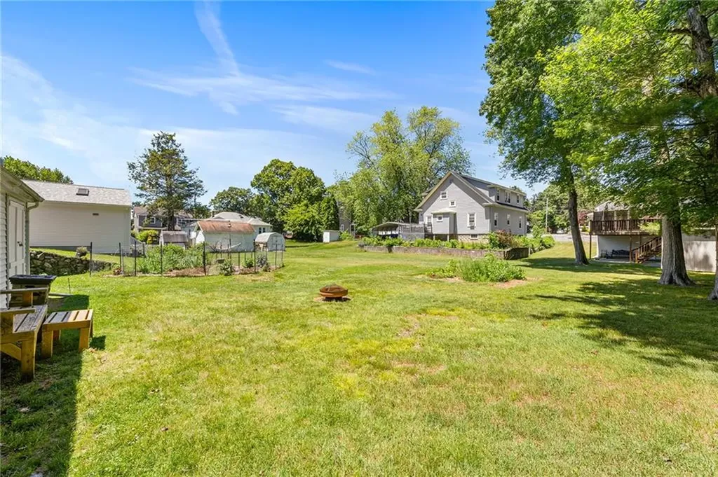 10 Craigie Street North Providence RI 02911