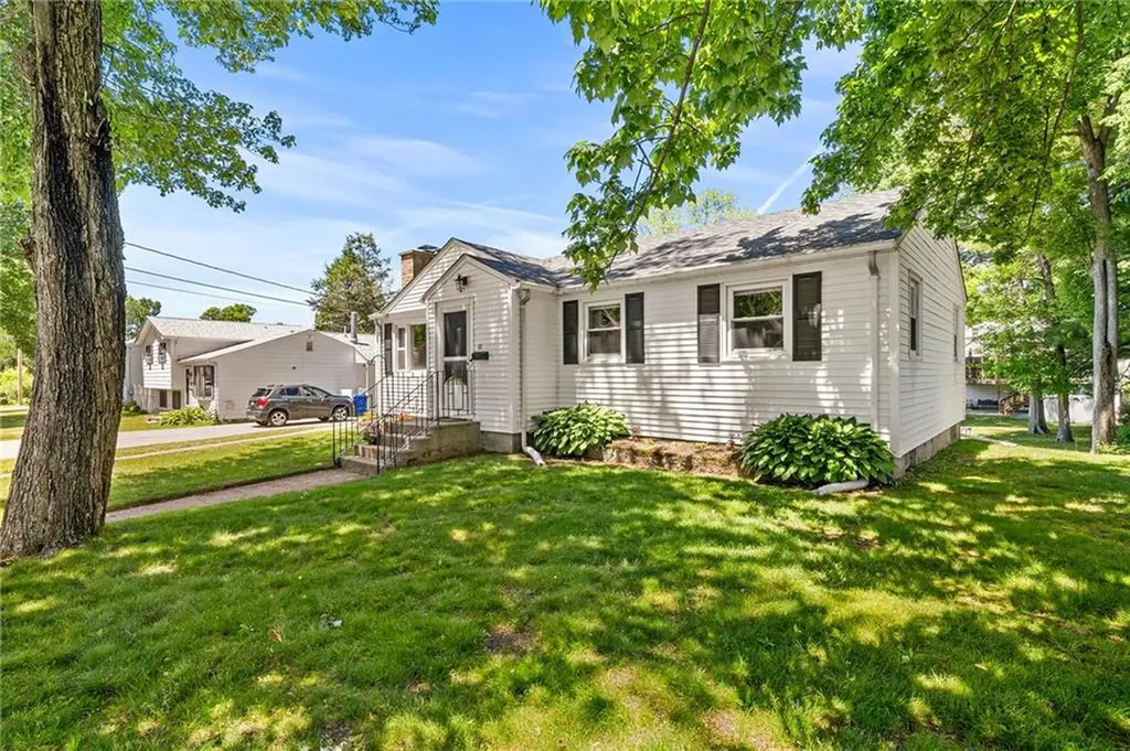 10 Craigie Street North Providence RI 02911