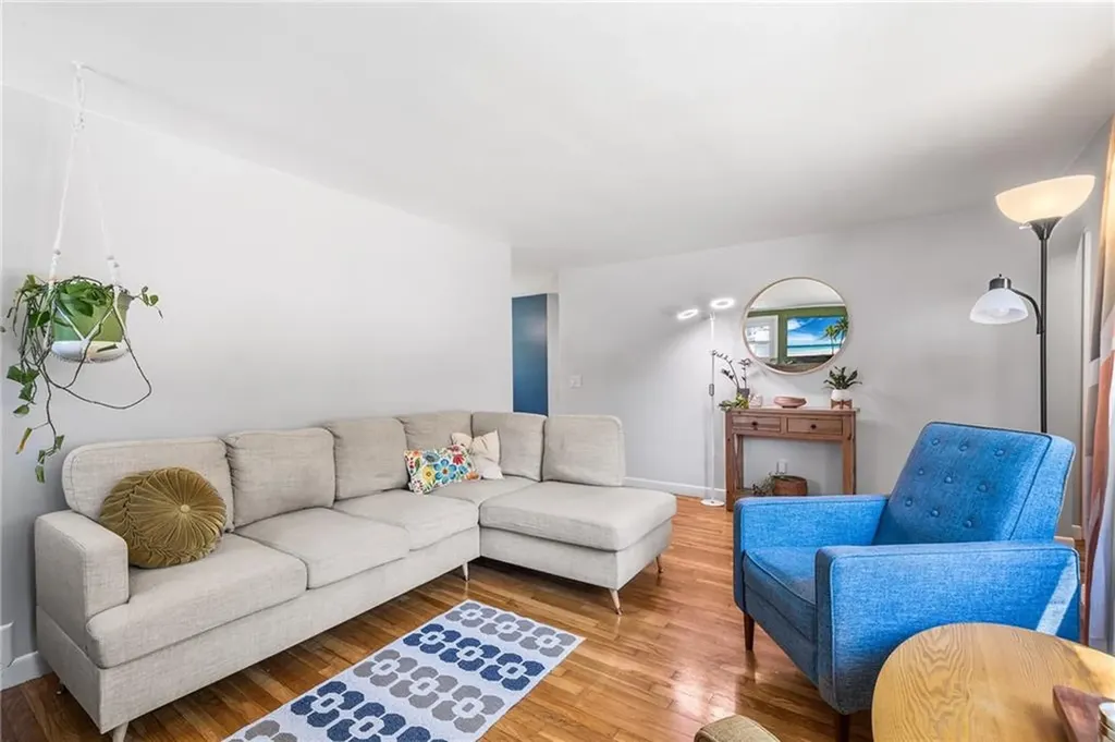 10 Craigie Street North Providence RI 02911