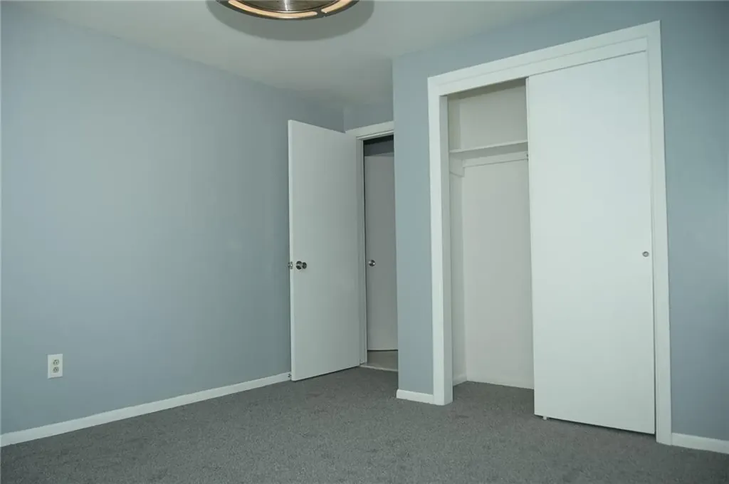 23 Perkins Street Warwick RI 02886