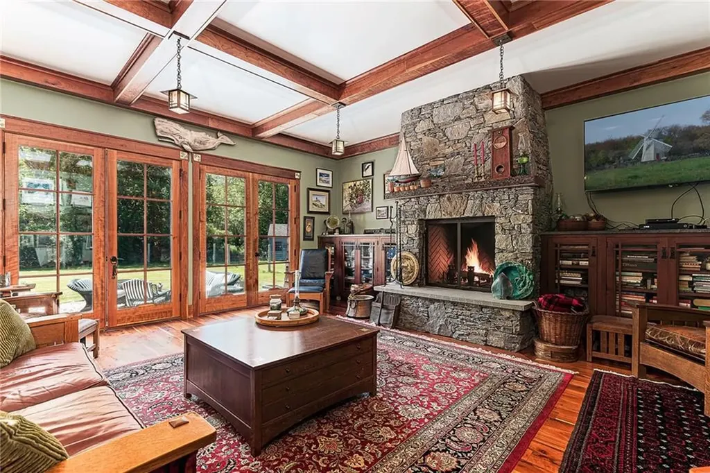 65 Blueberry Lane Jamestown RI 02835