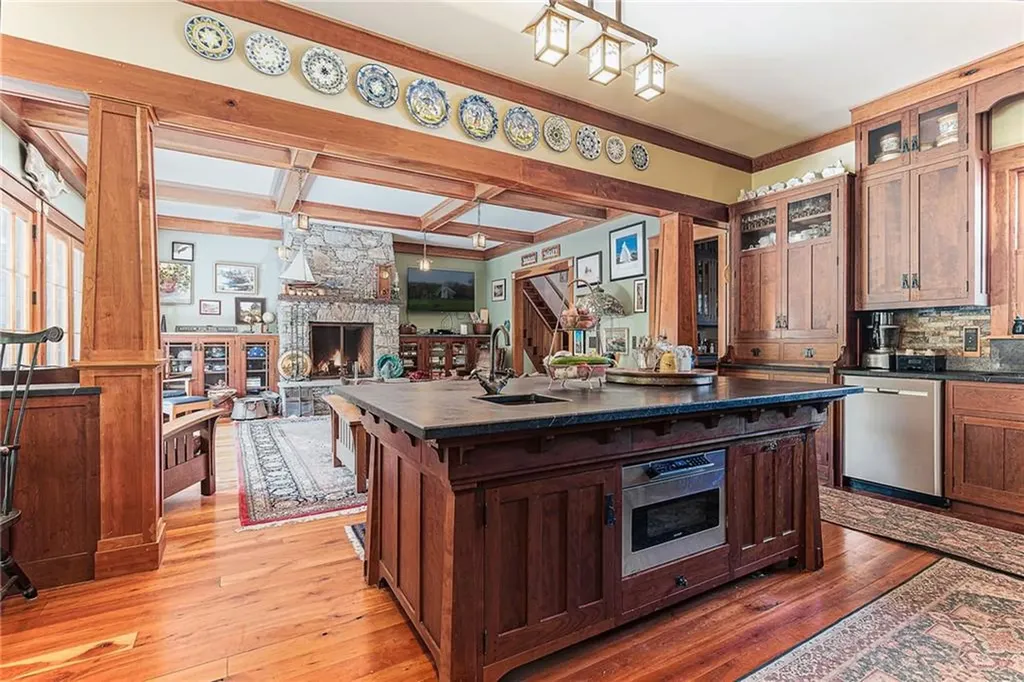 65 Blueberry Lane Jamestown RI 02835