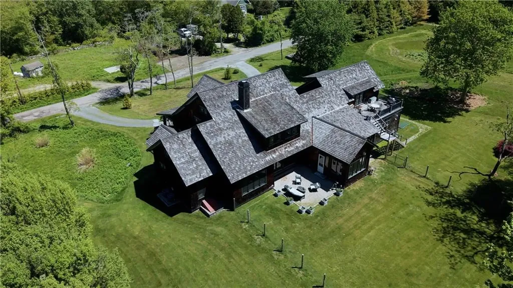 65 Blueberry Lane Jamestown RI 02835