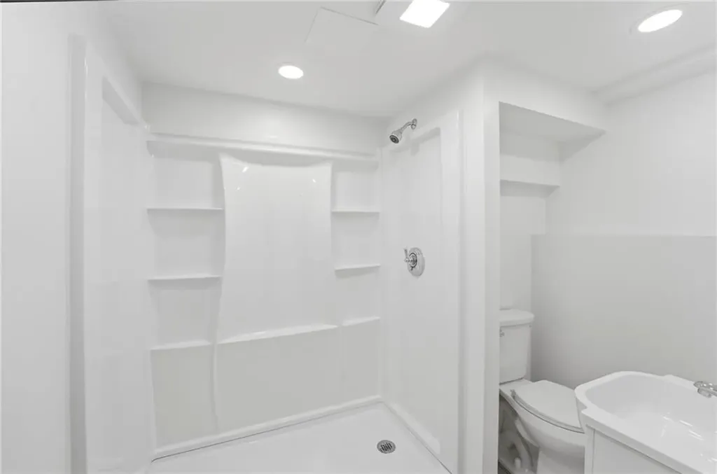 75 Atwood Street Providence RI 02909