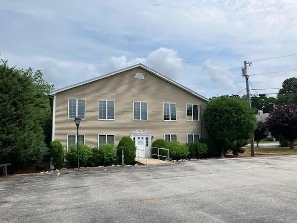 33 College Hill Road Warwick RI 02886