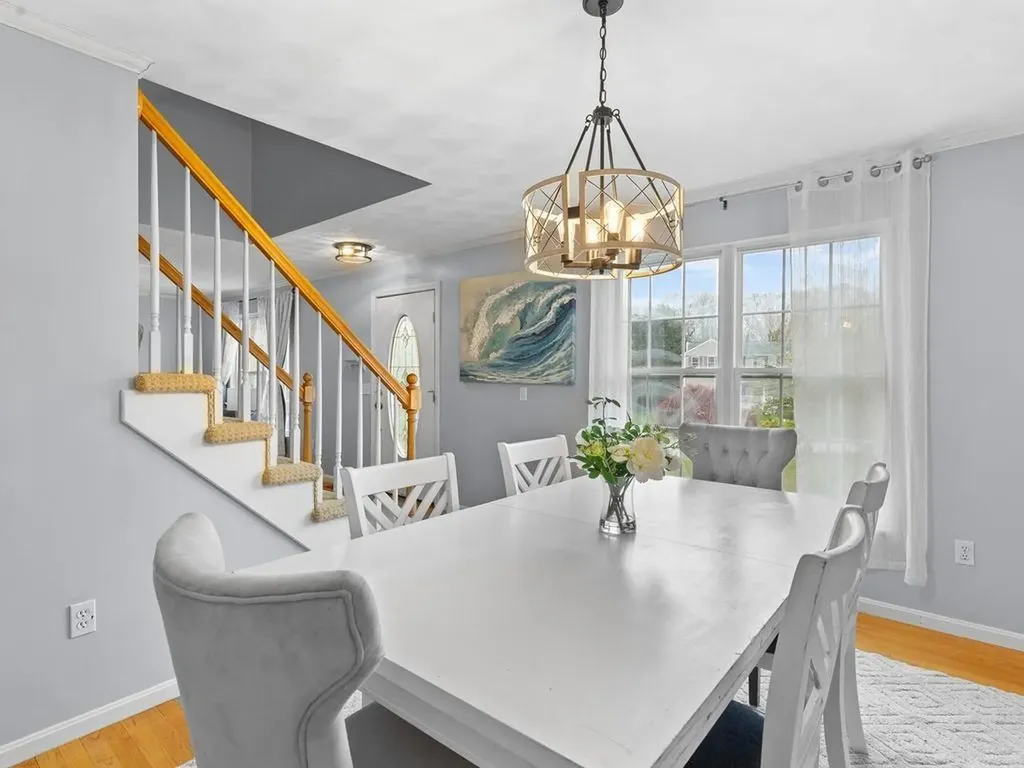 44 Orchard Valley Drive Cranston RI 02921