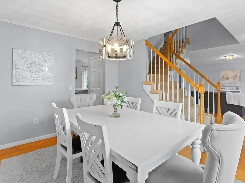 44 Orchard Valley Drive Cranston RI 02921