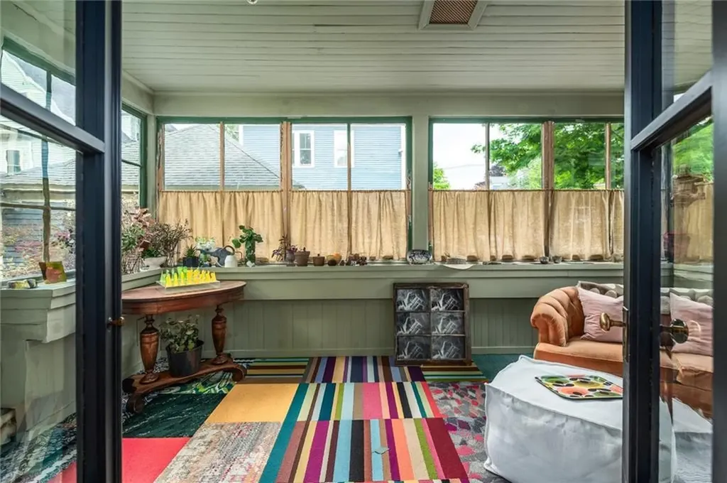 66 Halsey Street Providence RI 02906