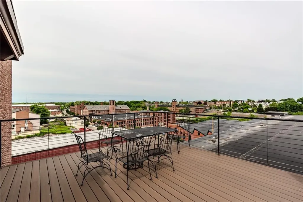 404 Roosevelt Avenue Central Falls RI 02863