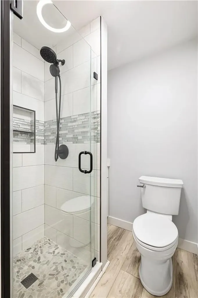 39 Edwards Avenue South Kingstown RI 02879