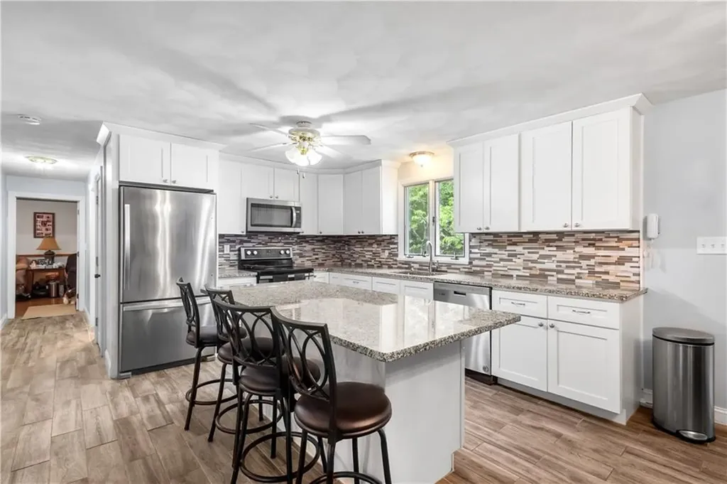 77 Pine Hill Avenue Johnston RI 02919