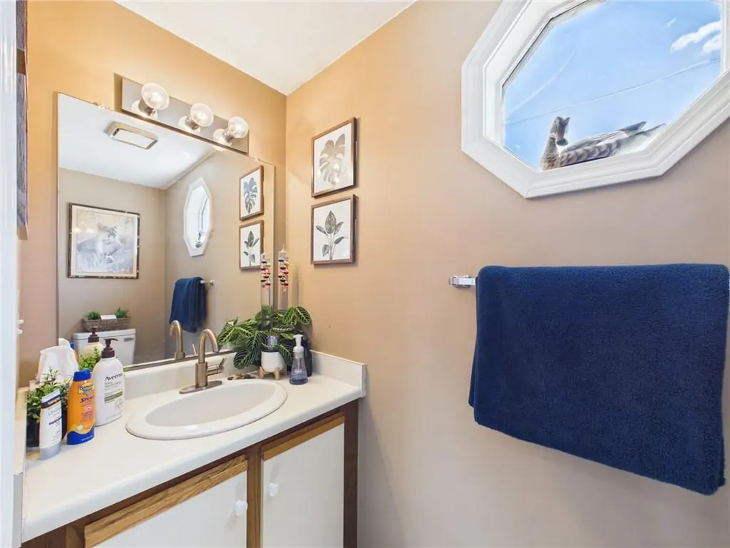 565 Quaker Lane West Warwick RI 02893