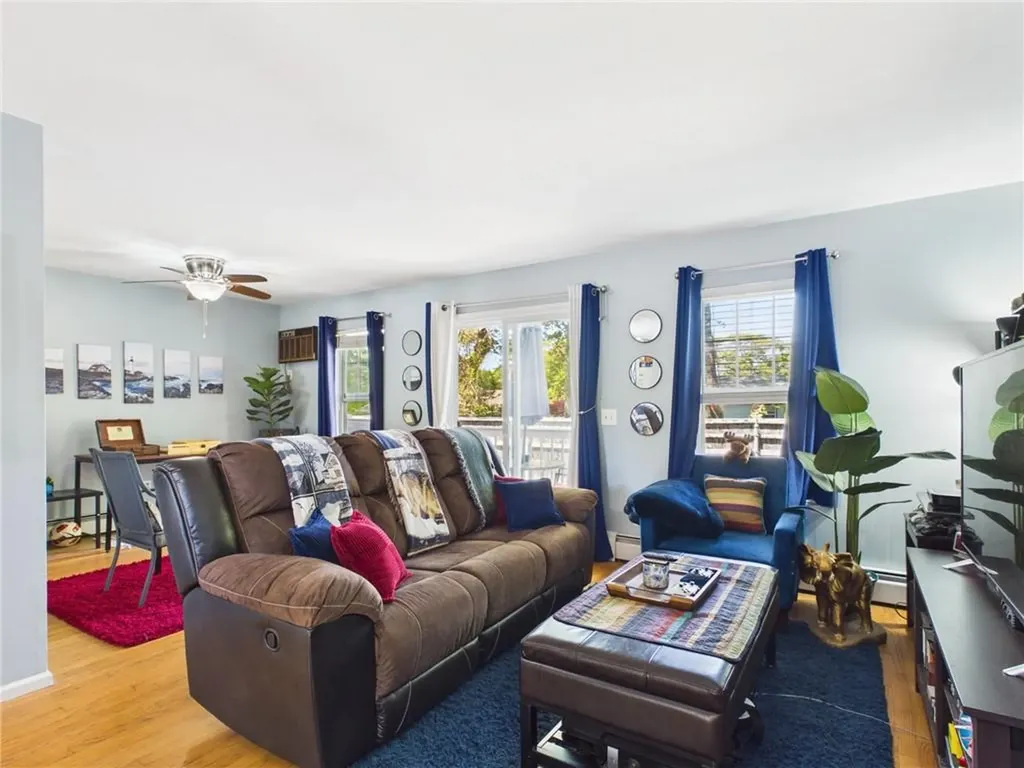 565 Quaker Lane West Warwick RI 02893