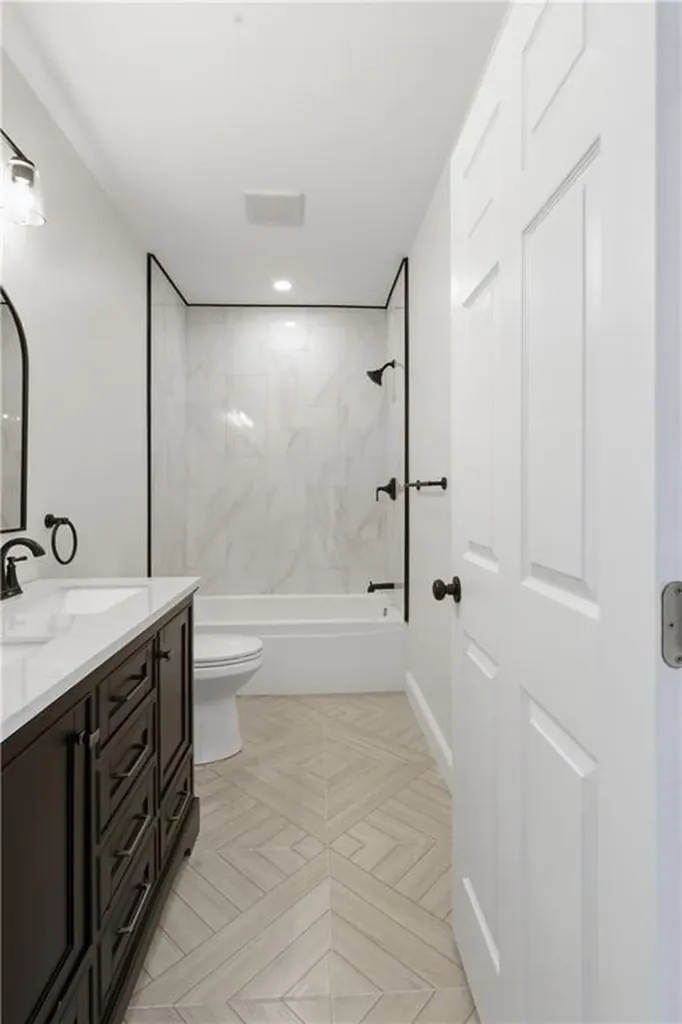 42 Orchard Avenue Barrington RI 02806
