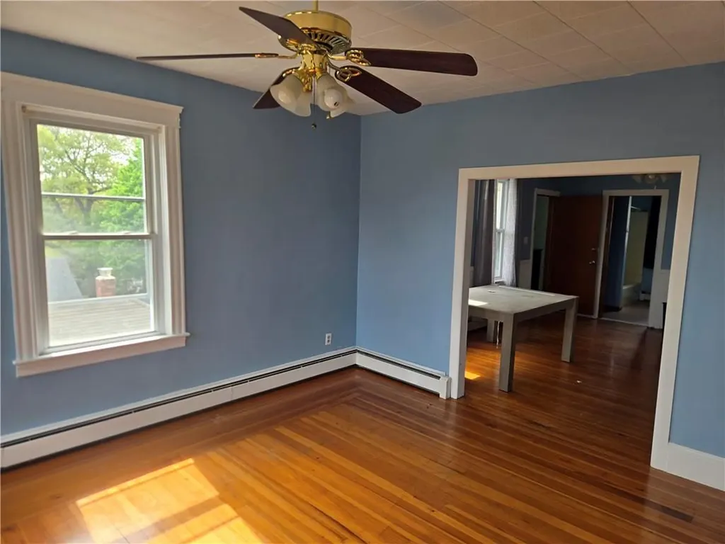 30 Cumberland Street Cumberland RI 02864