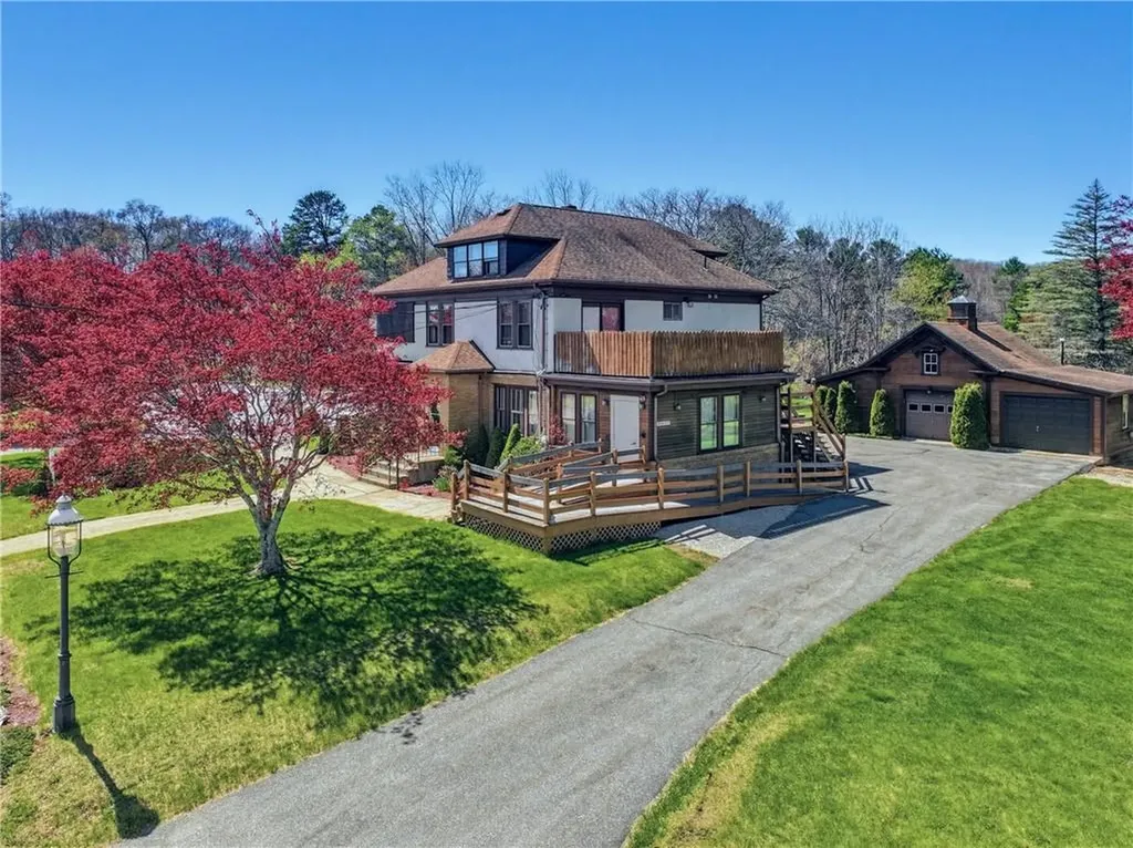 1496 Victory Highway Burrillville RI 02858