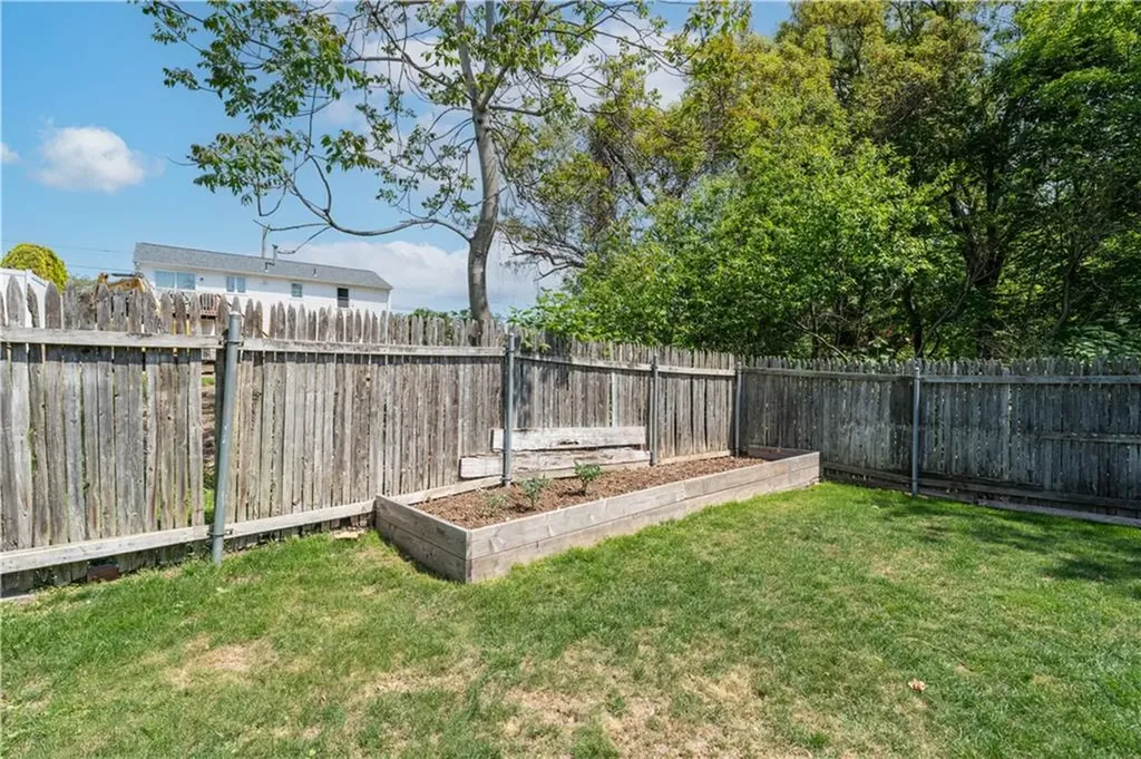100 East View Avenue Cranston RI 02920