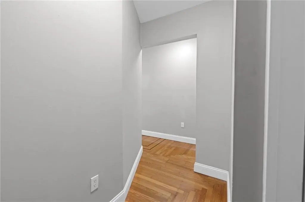2915 Post Road Warwick RI 02886
