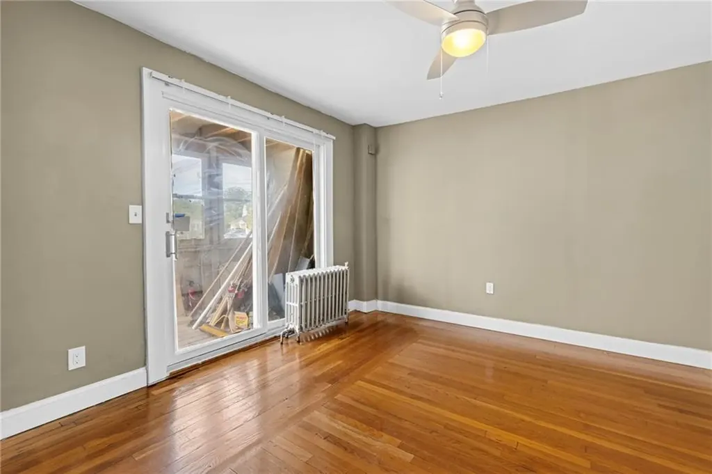 2915 Post Road Warwick RI 02886