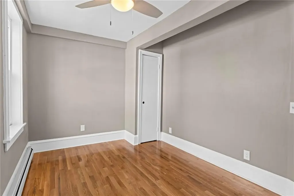 2915 Post Road Warwick RI 02886
