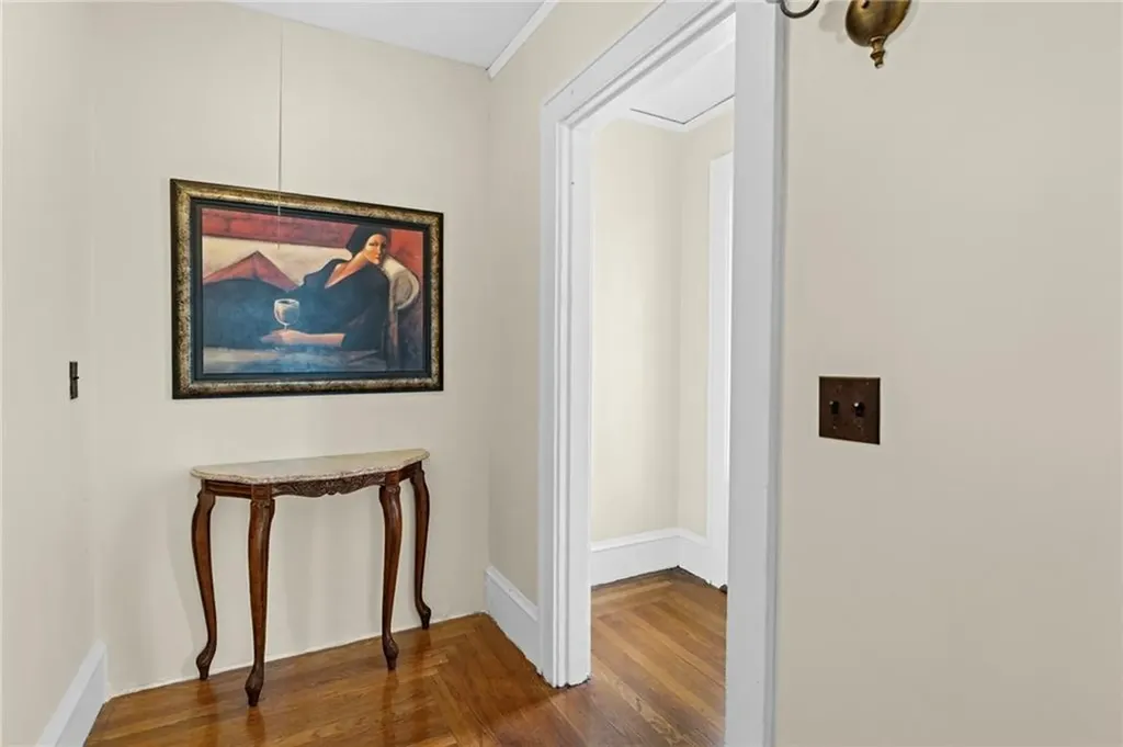 2915 Post Road Warwick RI 02886