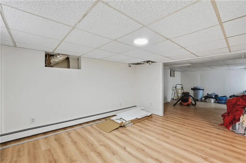 24 Seymour Street Warren RI 02885