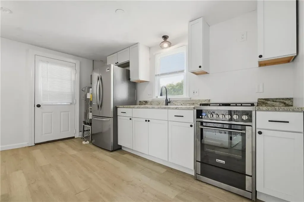 24 Seymour Street Warren RI 02885