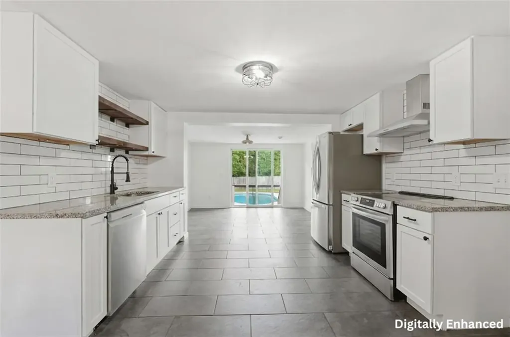 24 Seymour Street Warren RI 02885