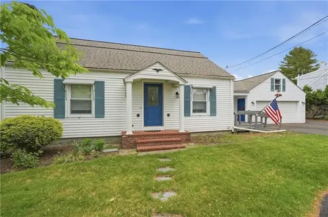24 Seymour Street Warren RI 02885