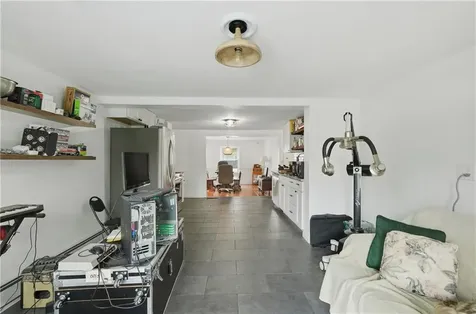 24 Seymour Street Warren RI 02885
