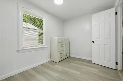 24 Seymour Street Warren RI 02885