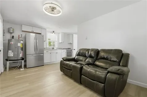 24 Seymour Street Warren RI 02885