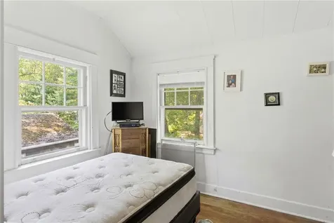 25 Pineland Street North Kingstown RI 02852