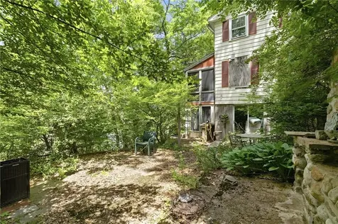 25 Pineland Street North Kingstown RI 02852