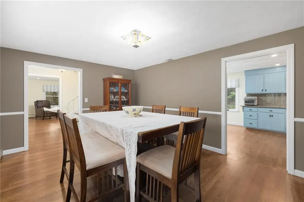 30 Abigail Street Warwick RI 02886