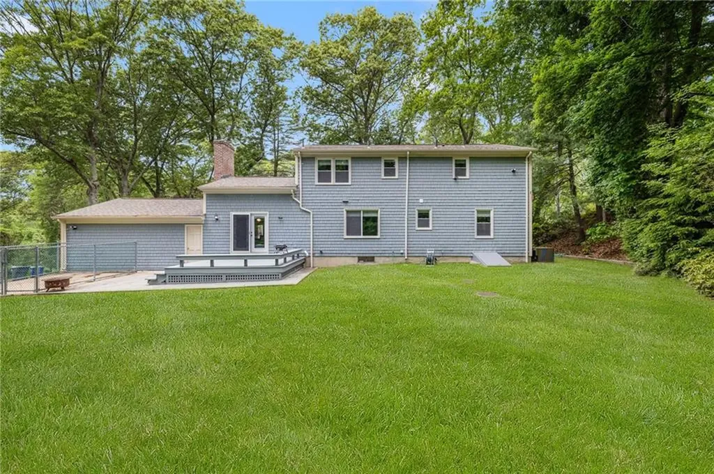 30 Abigail Street Warwick RI 02886