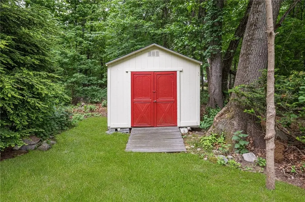 30 Abigail Street Warwick RI 02886