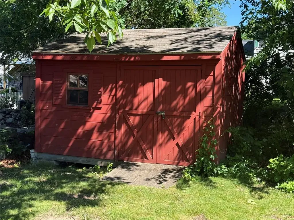 9 Michael Drive Bristol RI 02809