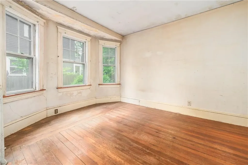 78 80 Grotto Avenue Providence RI 02906