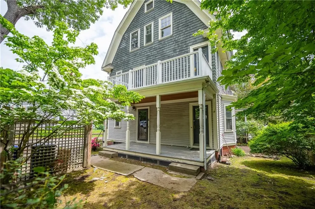 78 80 Grotto Avenue Providence RI 02906